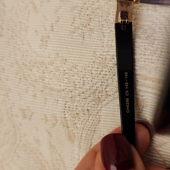 Chanel sunglasses - Picture 7 of 11